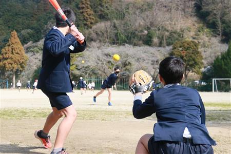 大谷翔平選手グローブ寄附 大谷翔平選手グローブ寄附