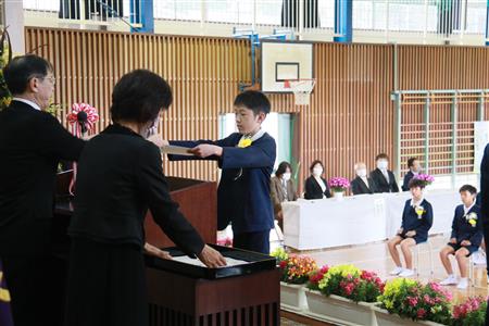 小学校卒業式1 小学校卒業式1