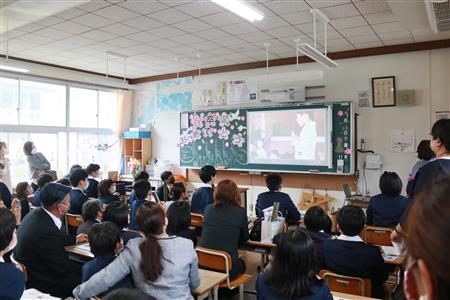 小学校卒業式2 小学校卒業式2