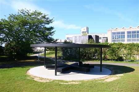 赤崎ふれあい広場休憩所 赤崎ふれあい広場休憩所